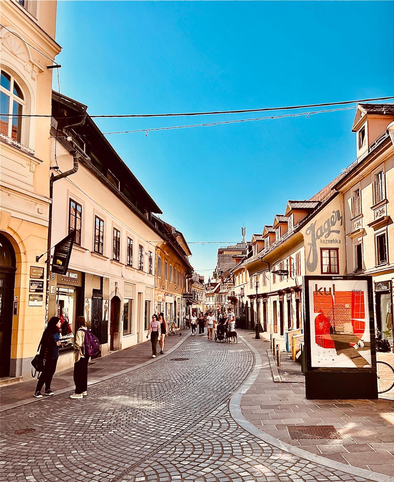 Galleria Apartment Ljubljana Exterior foto